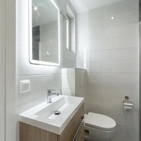 Amicable With Terrace Holiday home *