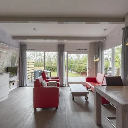 Holiday home Amicable With Terrace