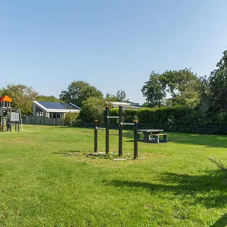 On Car-free Park Garnekuul * Callantsoog